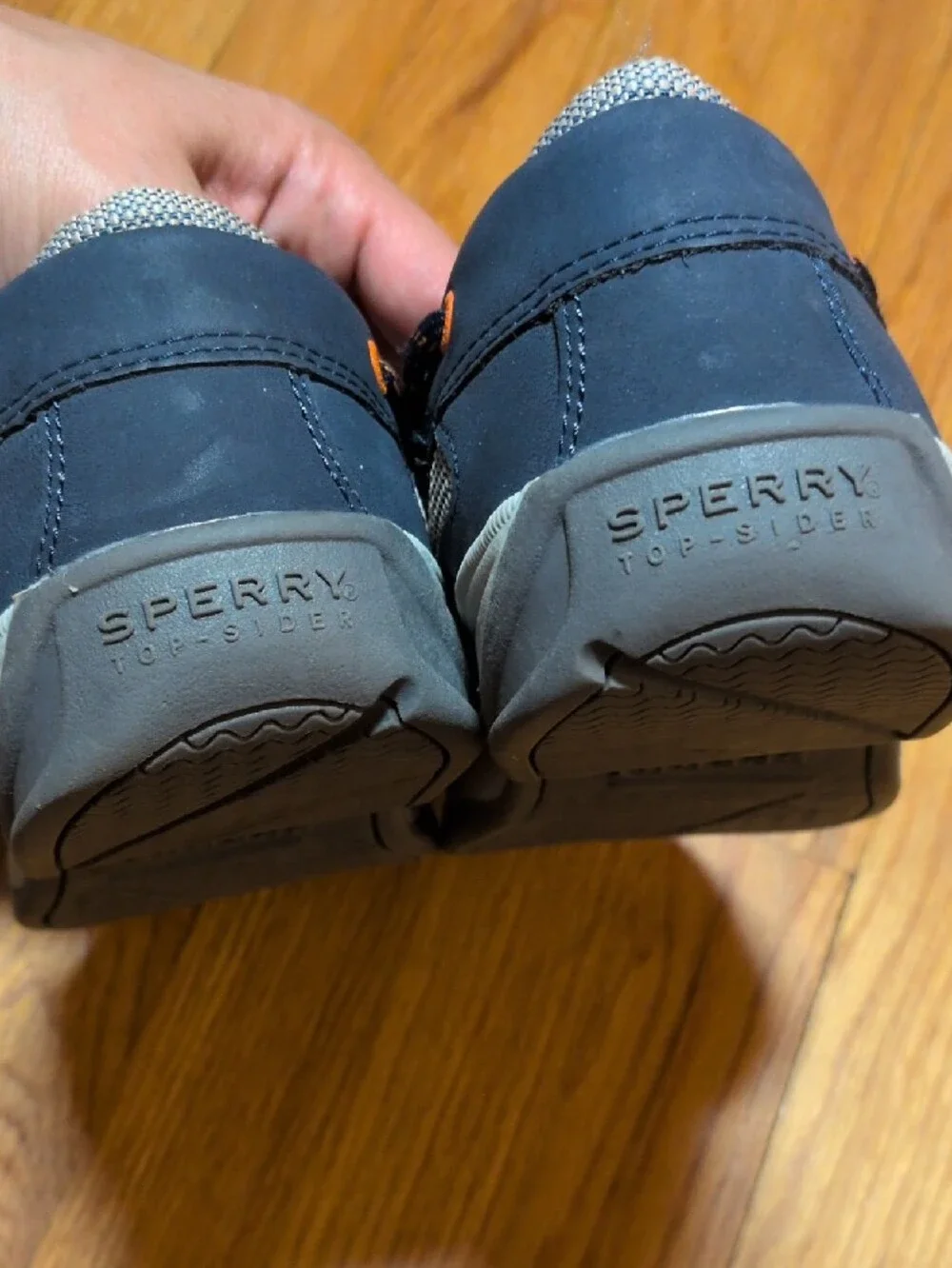 Sperry boys Navy and Orange Lace-Up loafers boat shoes size 6